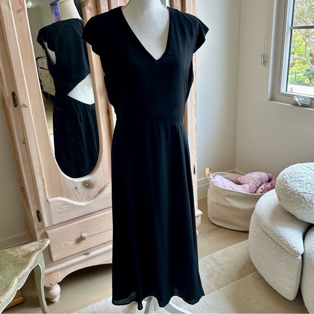 Halogen LBD Back Cutout Midi Dress